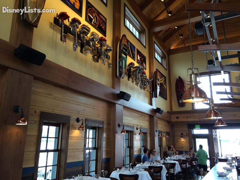 Top 10 Themed Restaurants at Disney World