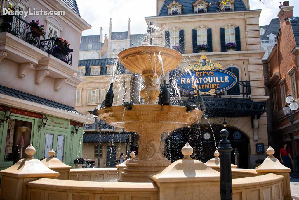 Disney Water Bottle - Epcot World Showcase France - Chic Minnie